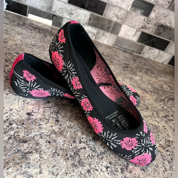 Serra Floral Slip-on Flats size 9 - Picture 6 of 8